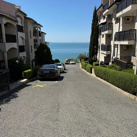 Sun Coast By The Sea アパート スヴェティ・ヴラス