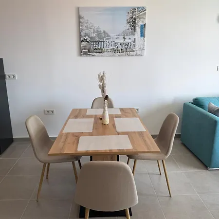 Sun Coast By The Sea スヴェティ・ヴラス