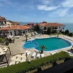 Sun Coast By The Sea 아파트 스베티 블라스