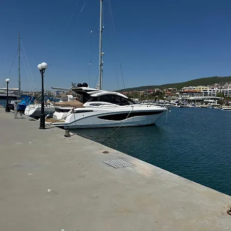 Διαμέρισμα Sun Coast By The Sea